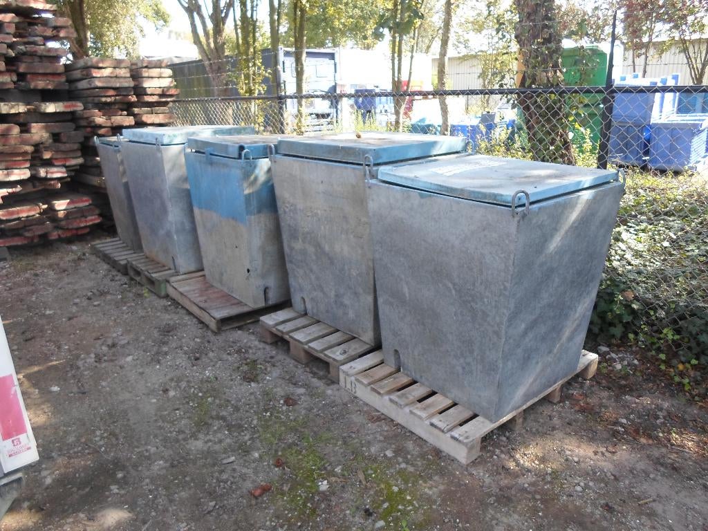 TE HUUR WATERPUT  BOUWWATERPUT WATERMETERPUT €20,- per maand, Doe-het-zelf en Verbouw, Ophalen, Gebruikt, Vocht of Vloeistof