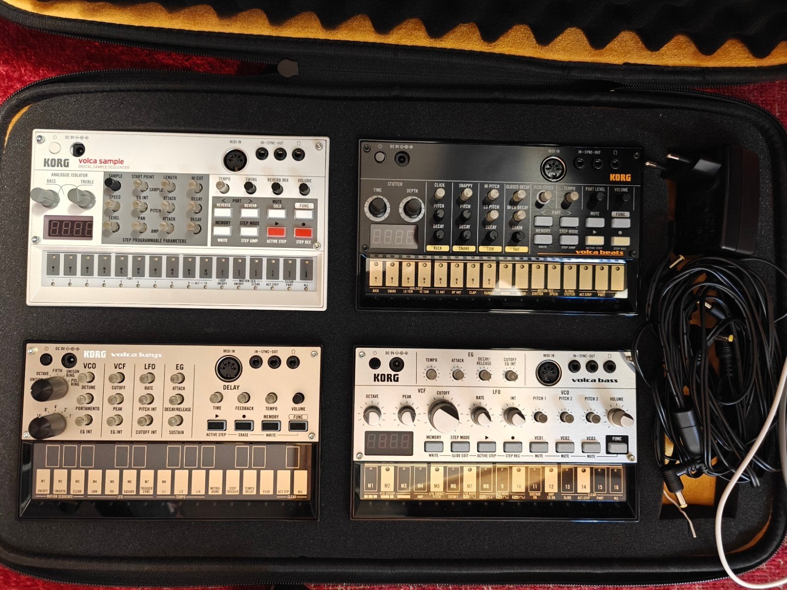 Korg Volca Sample, Beats, Keys, Bass set met case, Ophalen of Verzenden, Zo goed als nieuw, Overige aantallen, Korg