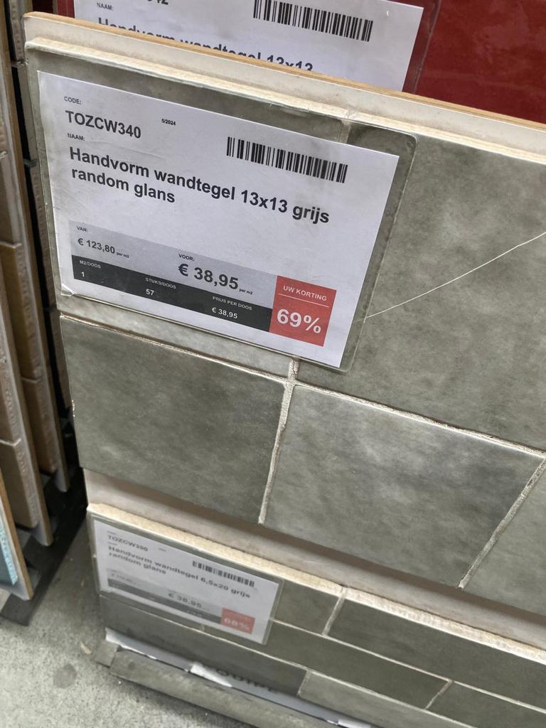 1m2 badkamer tegels grijs random glans, Nieuw, Minder dan 20 cm, Minder dan 5 m², Wandtegels
