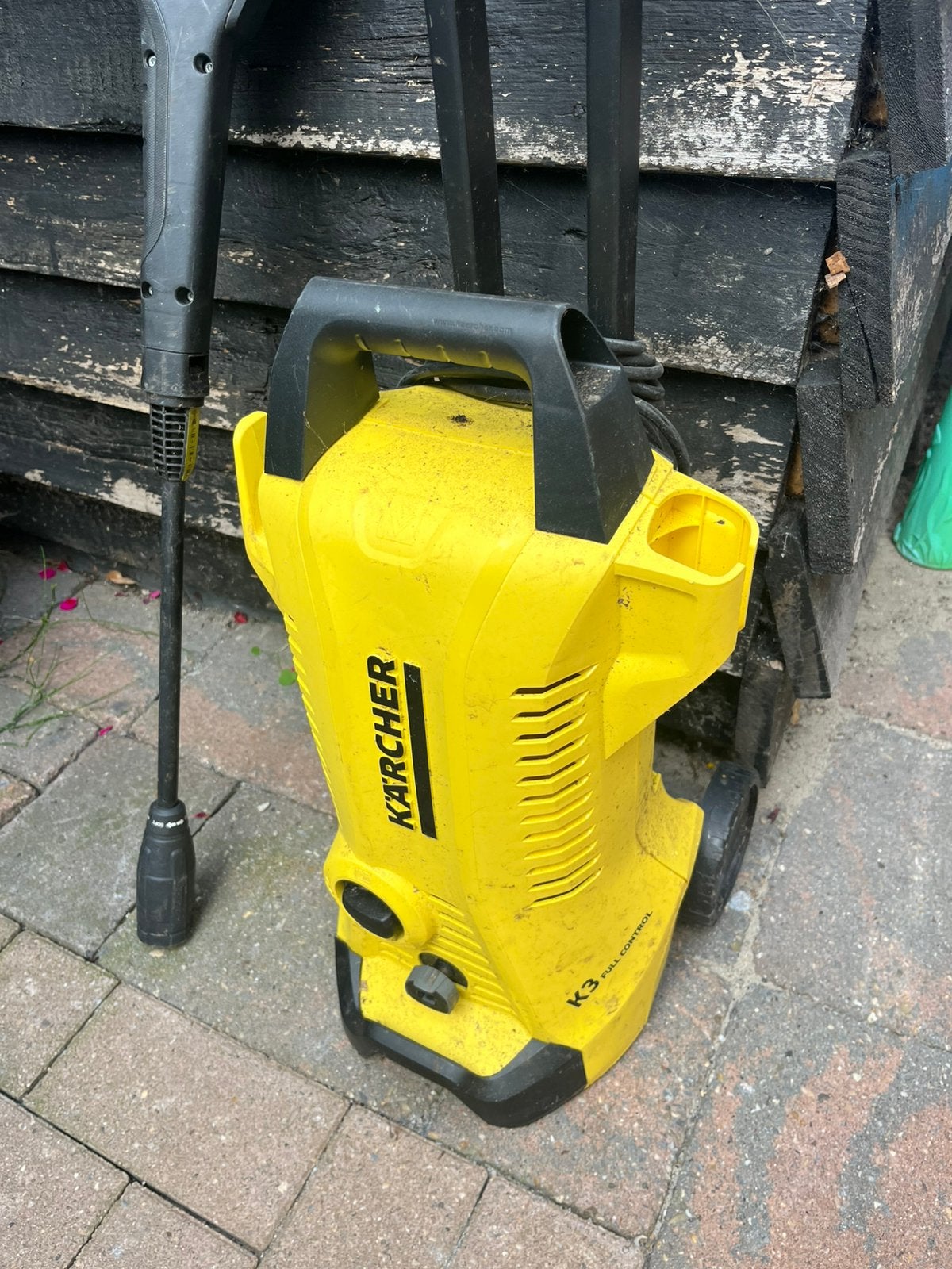 Hoge druk spuit en tuinslang op rol, Tuin en Terras, Hogedrukreinigers, Ophalen, Zo goed als nieuw, Elektrisch