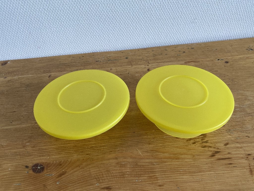 2 Tupperware Bakjes ( geel, 400 ml ), Ophalen of Verzenden, Gebruikt, Geel, Bak of Kom