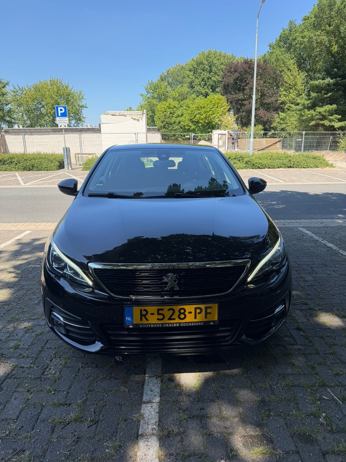 Peugeot 308 1.2 Puretech 130pk S&S Eat8 2018 Zwart, Auto's, Stof, Euro 6, 1199 cc, 610 kg