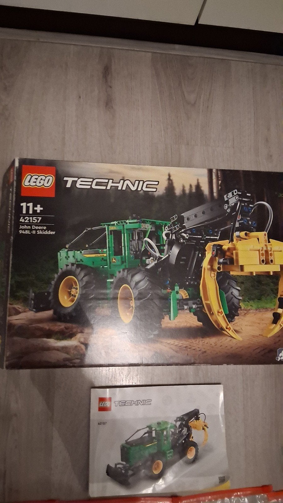 Lego Technic 42157 John Deere 948L-II Skidder, Ophalen, Zo goed als nieuw, Groter dan 1:32