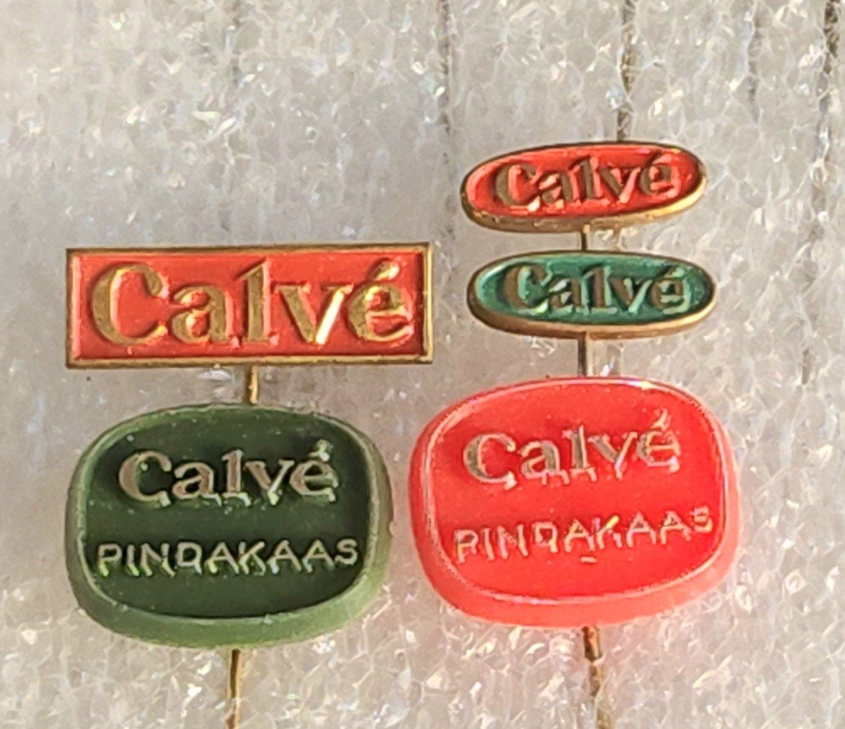 5 Calvé Pindakaas Speldjes - Vintage Reclame Pins, Ophalen of Verzenden, Gebruikt, Merk, Speldje of Pin