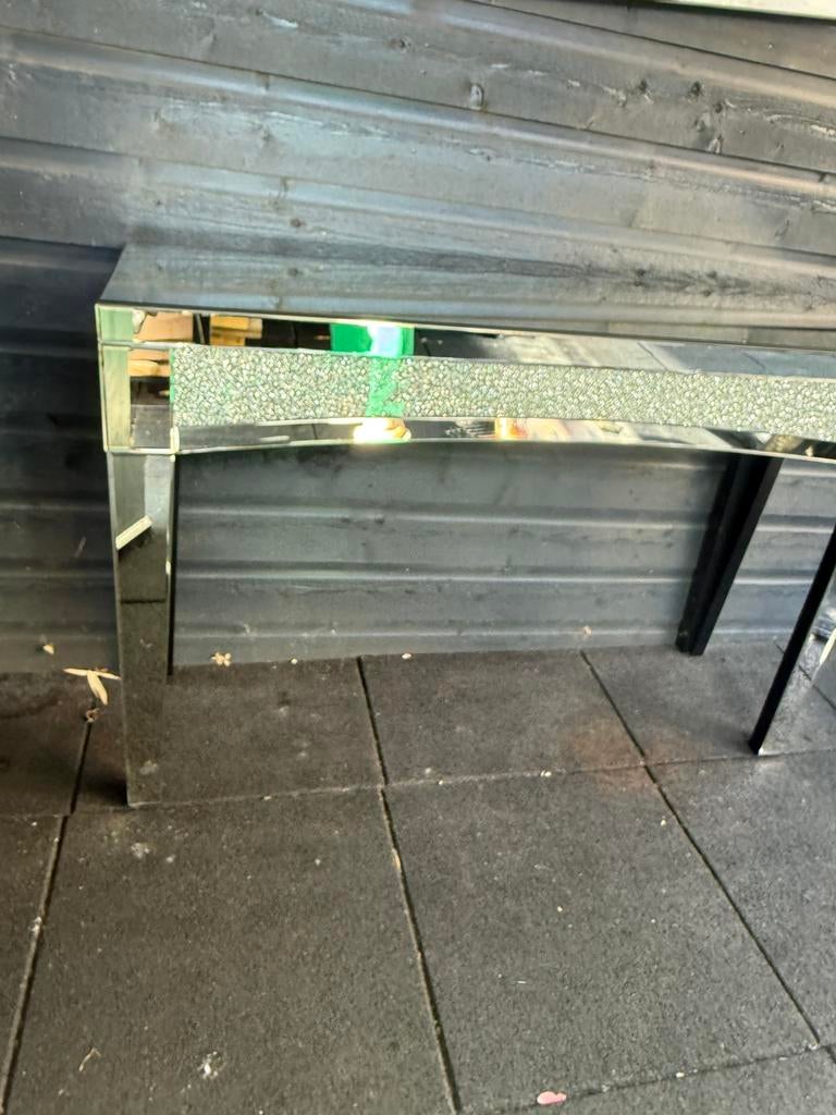 Glazen sidetable, Huis en Inrichting, Tafels | Sidetables, 100 tot 150 cm, Ophalen of Verzenden, Zo goed als nieuw, 25 tot 50 cm