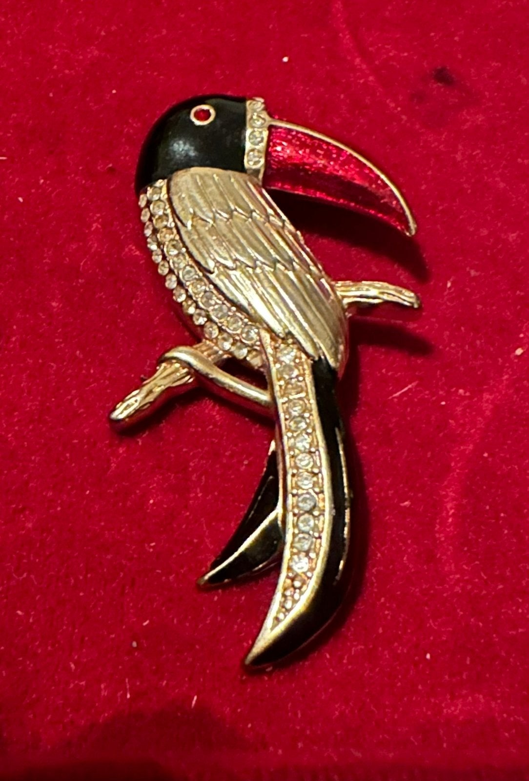 Broche vintage toekan, Ophalen of Verzenden, Gebruikt, Goud, Overige materialen