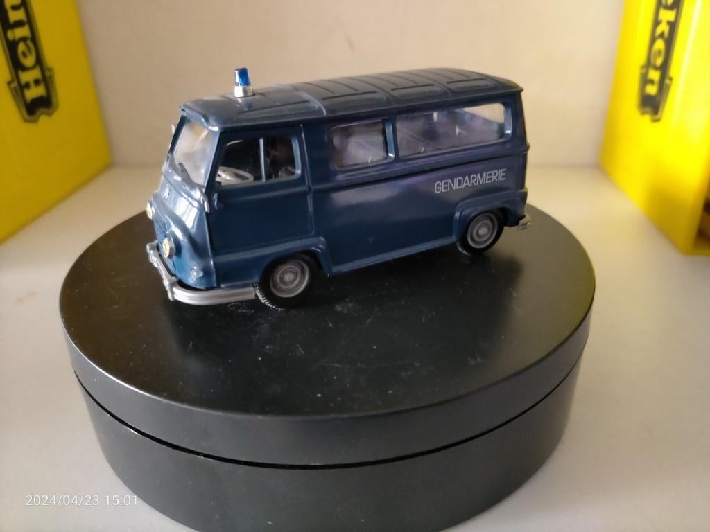Norev Renault estafette Gendarmerie, Hobby en Vrije tijd, Modelauto's | 1:43, Ophalen of Verzenden, Auto, Norev