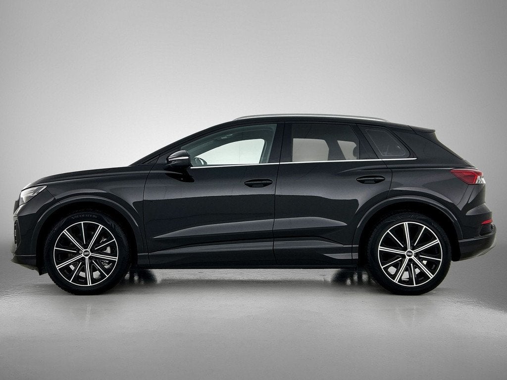 Audi Q4 e-tron 45 quattro Advanced edition 82 kWh | Assisten, Auto's, Audi, Automaat, Automatische klimaatregeling, Stof, Gebruikt