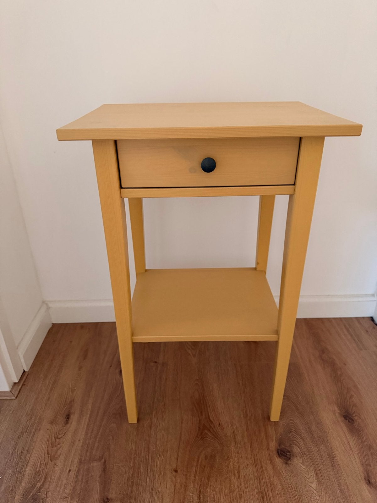 IKEA Hemnes Kastje - Geel Nachtkastje/Bijzettafel, Ophalen, Gebruikt, Minder dan 45 cm, 70 cm of meer