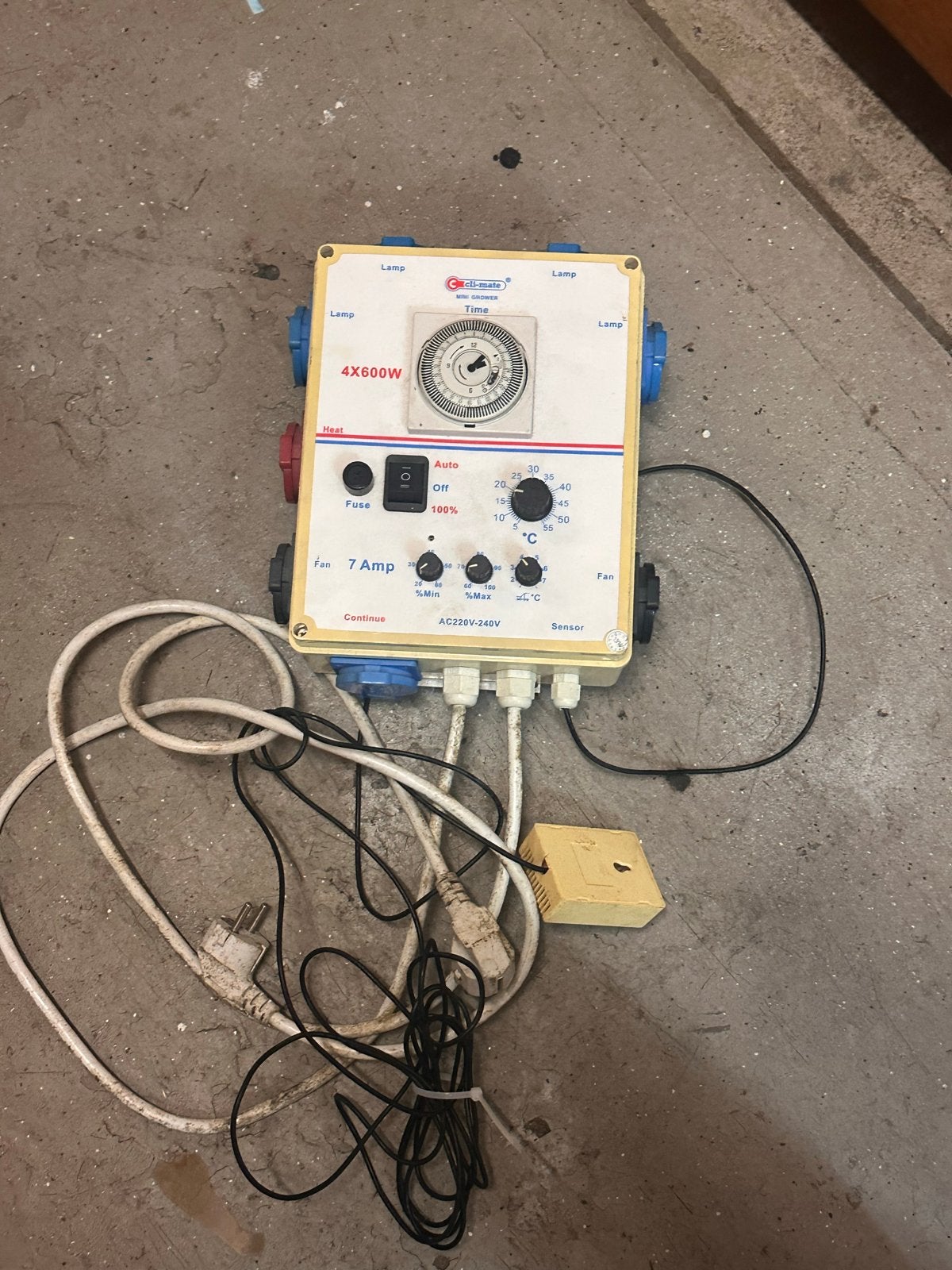 Cli-mate Mini Grower Klimaatregelaar 4x600W/kweekspullen, Ophalen of Verzenden, Gebruikt, Klimaatbeheersing