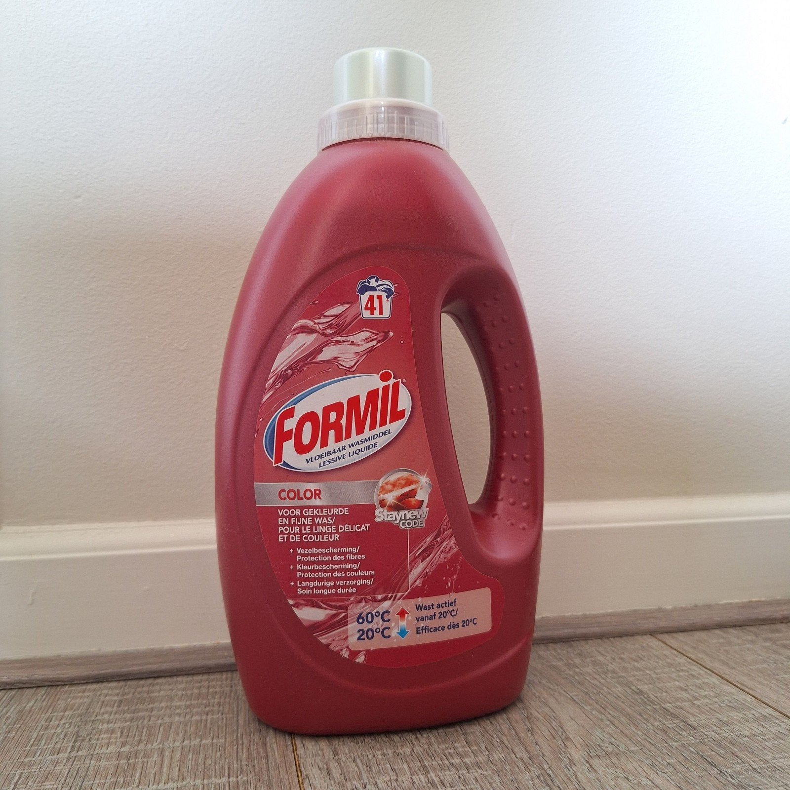 Formil Wasmiddel Kleur 1,5 liter, Ophalen of Verzenden, Schoonmaakmiddel