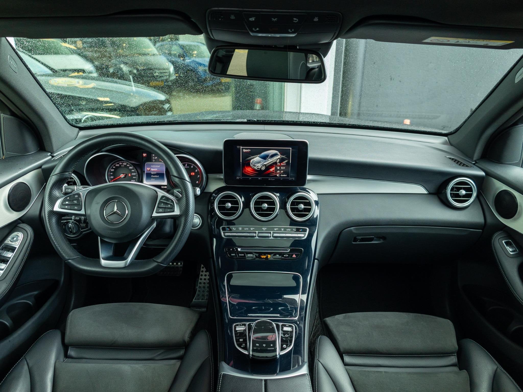 Mercedes-Benz GLC 350e 4MATIC Panorama dak, Automaat, 12 maanden, Gebruikt, 4 cilinders