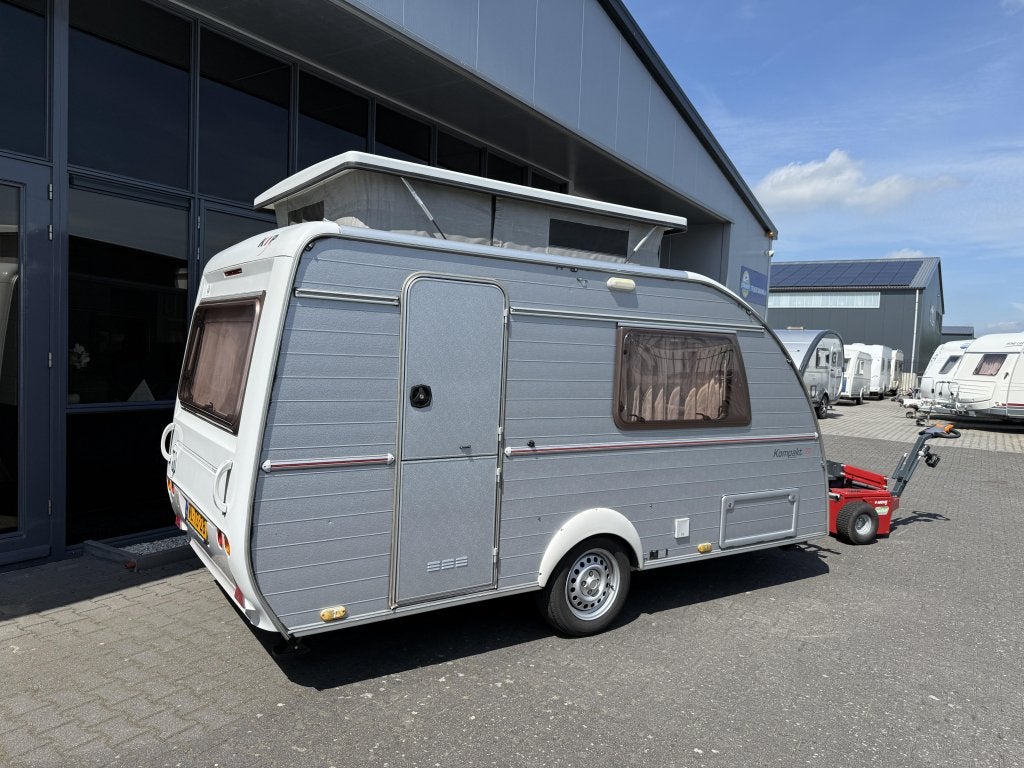 Kip Kompakt Special 37KK Langslaper + Zit #zeer netjes 730kg, Standaardzit, Lengtebed, Kip, Bedrijf