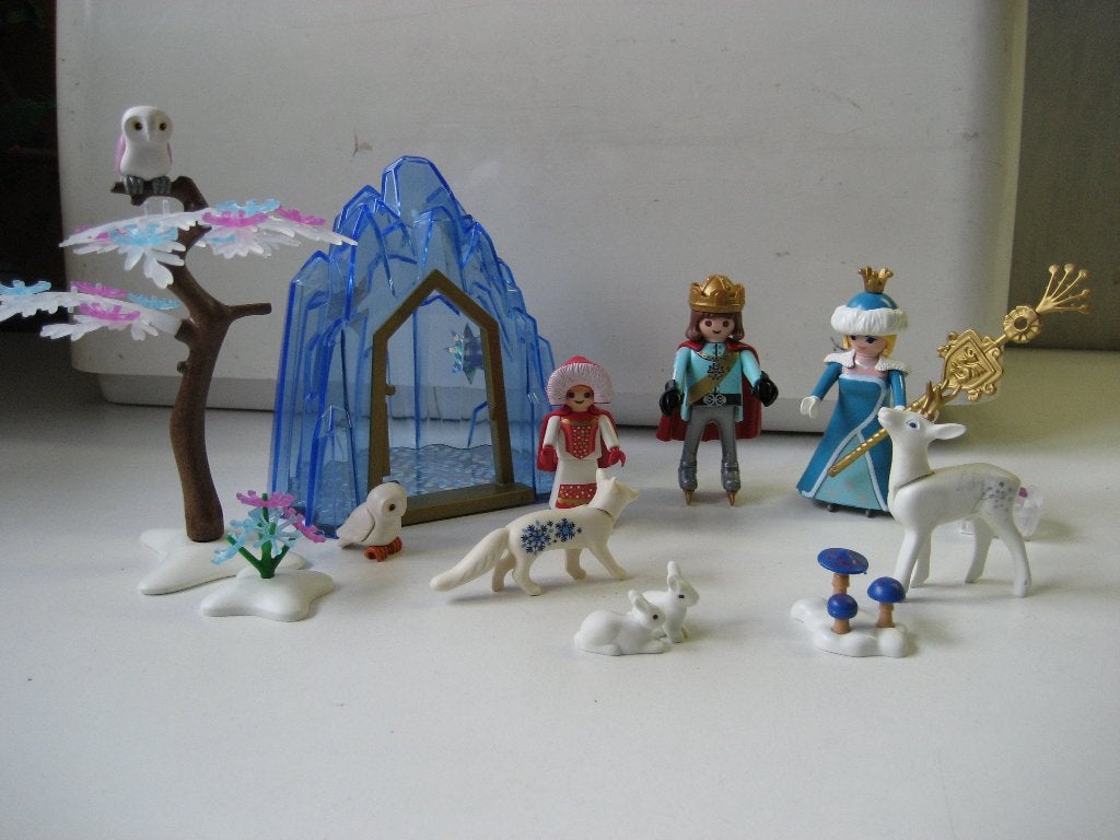 playmobil winter prins en prinsessen schaatsen, Ophalen of Verzenden, Zo goed als nieuw