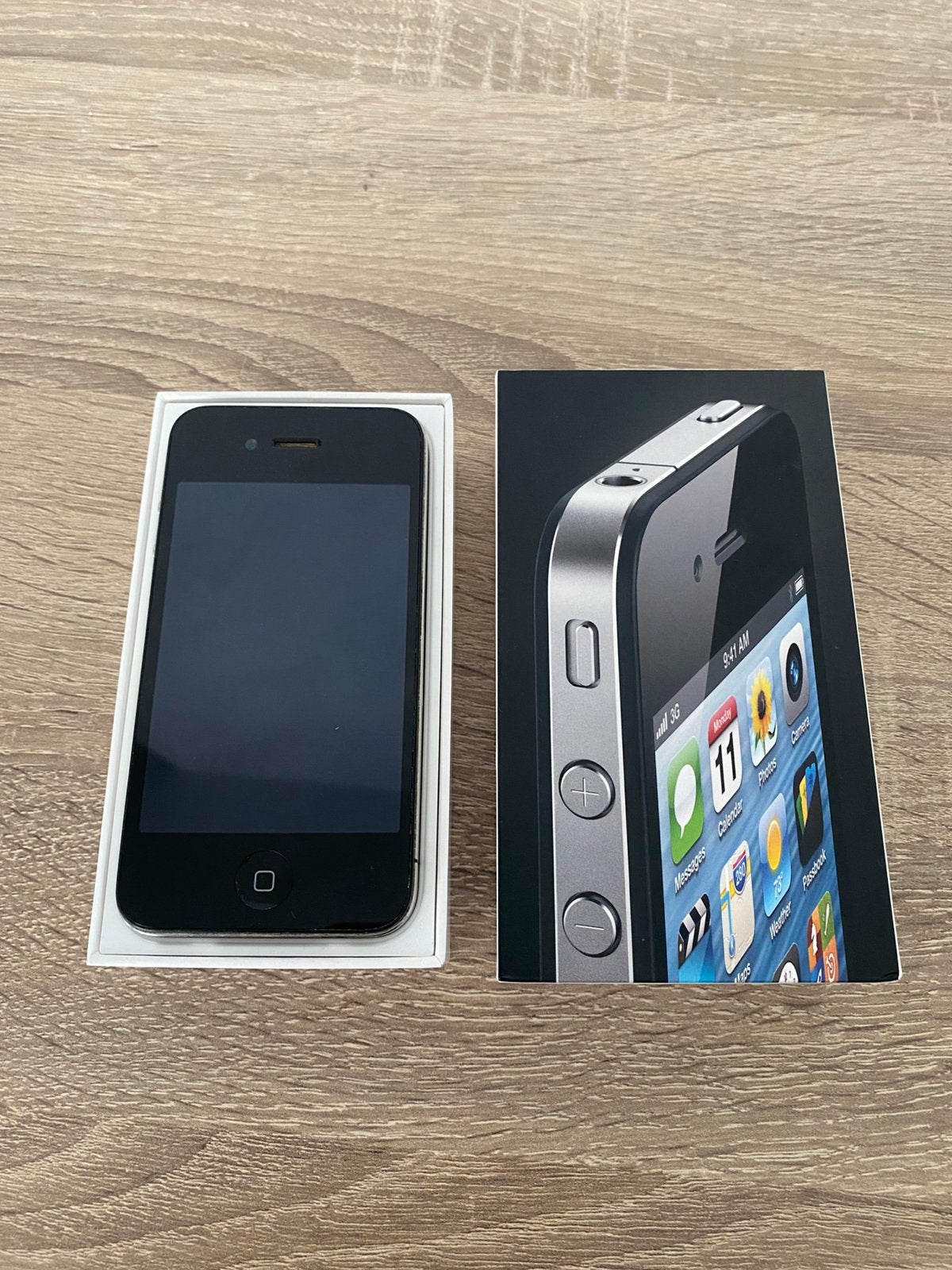 Zwarte Apple iPhone 4 met 8 GB inclusief doos, Telecommunicatie, 16 GB, Zwart, Ophalen of Verzenden, Zo goed als nieuw