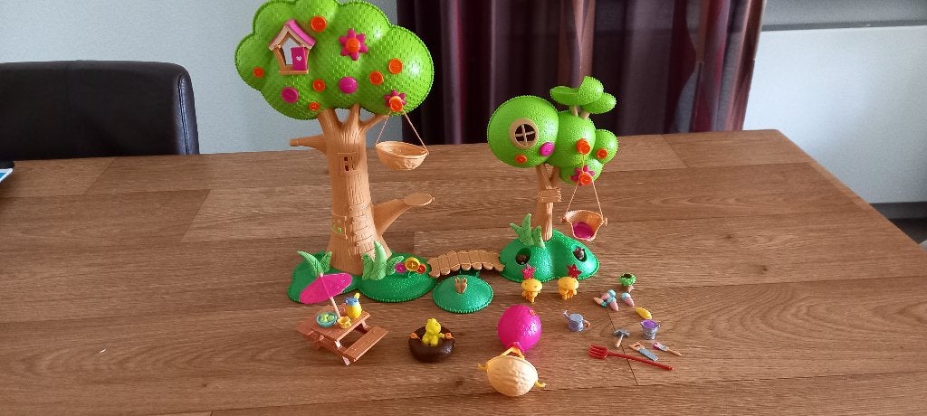 Lalaloopsy boomhut incl. accessoires., Ophalen of Verzenden, Zo goed als nieuw