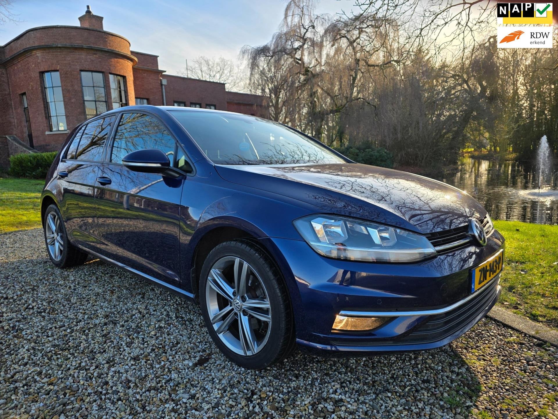 Volkswagen Golf 1.0 TSI 5-deurs R AUTOMAAT/airco/CRUISE, Gebruikt, Euro 6, 1165 kg, Blauw