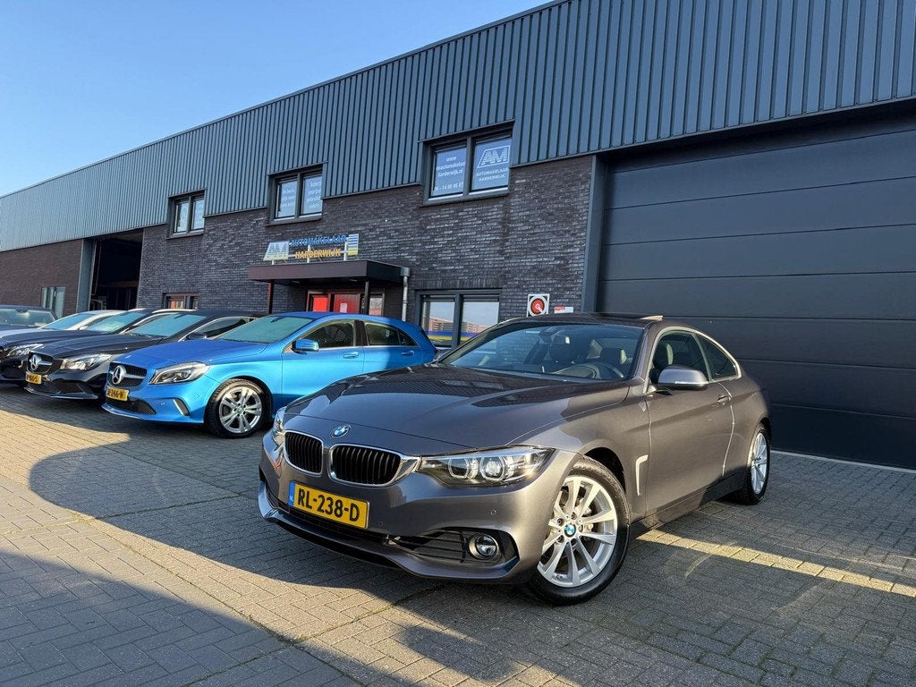 BMW 4 Serie Coupé 420i High Executive | 1E EIGENAAR | 12MND, Auto's, BMW, Automaat, 1998 cc, Achterwielaandrijving, Gebruikt