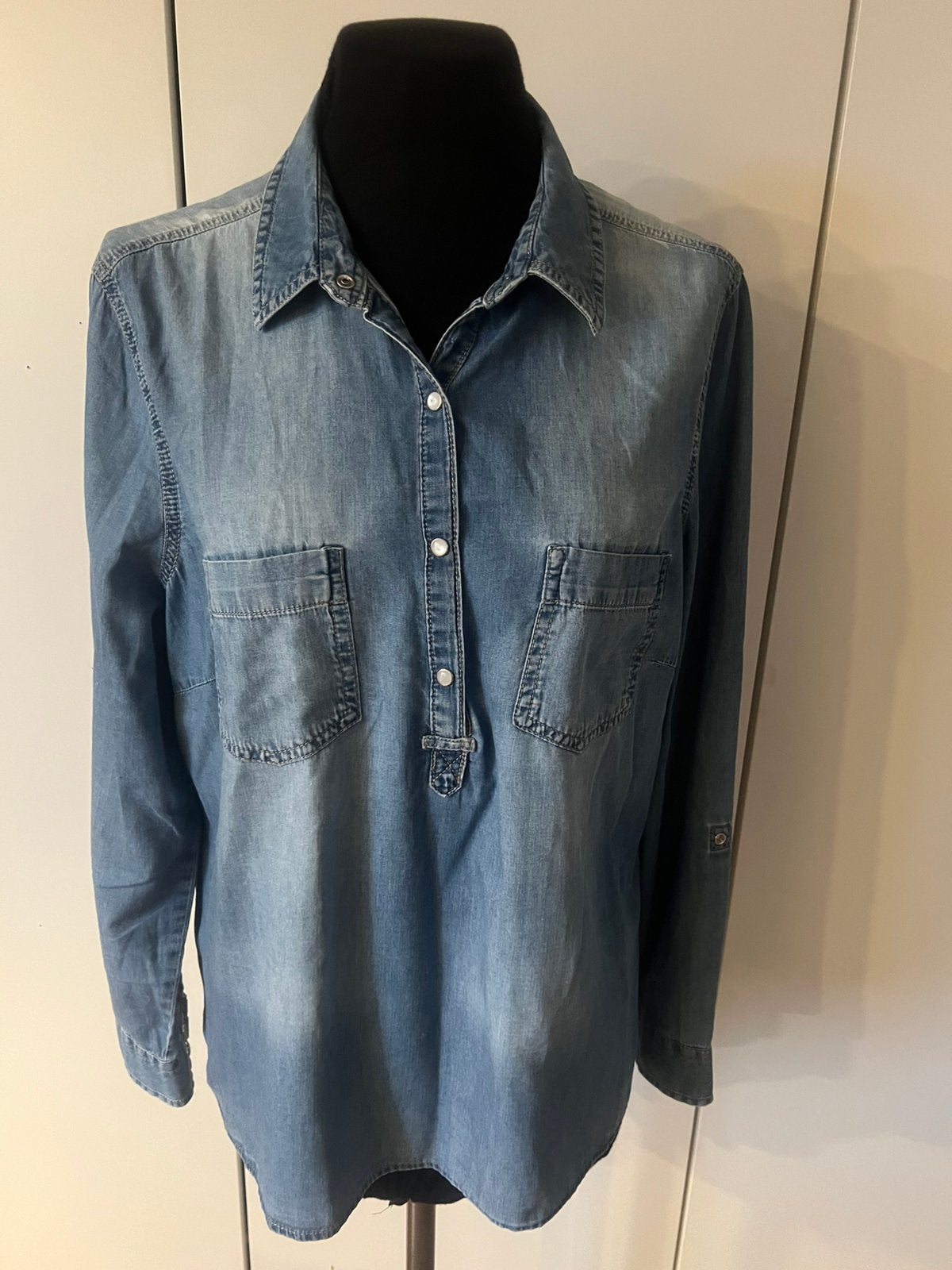 Blouse, Ophalen of Verzenden, Zo goed als nieuw, Maat 42/44 (L), Blauw