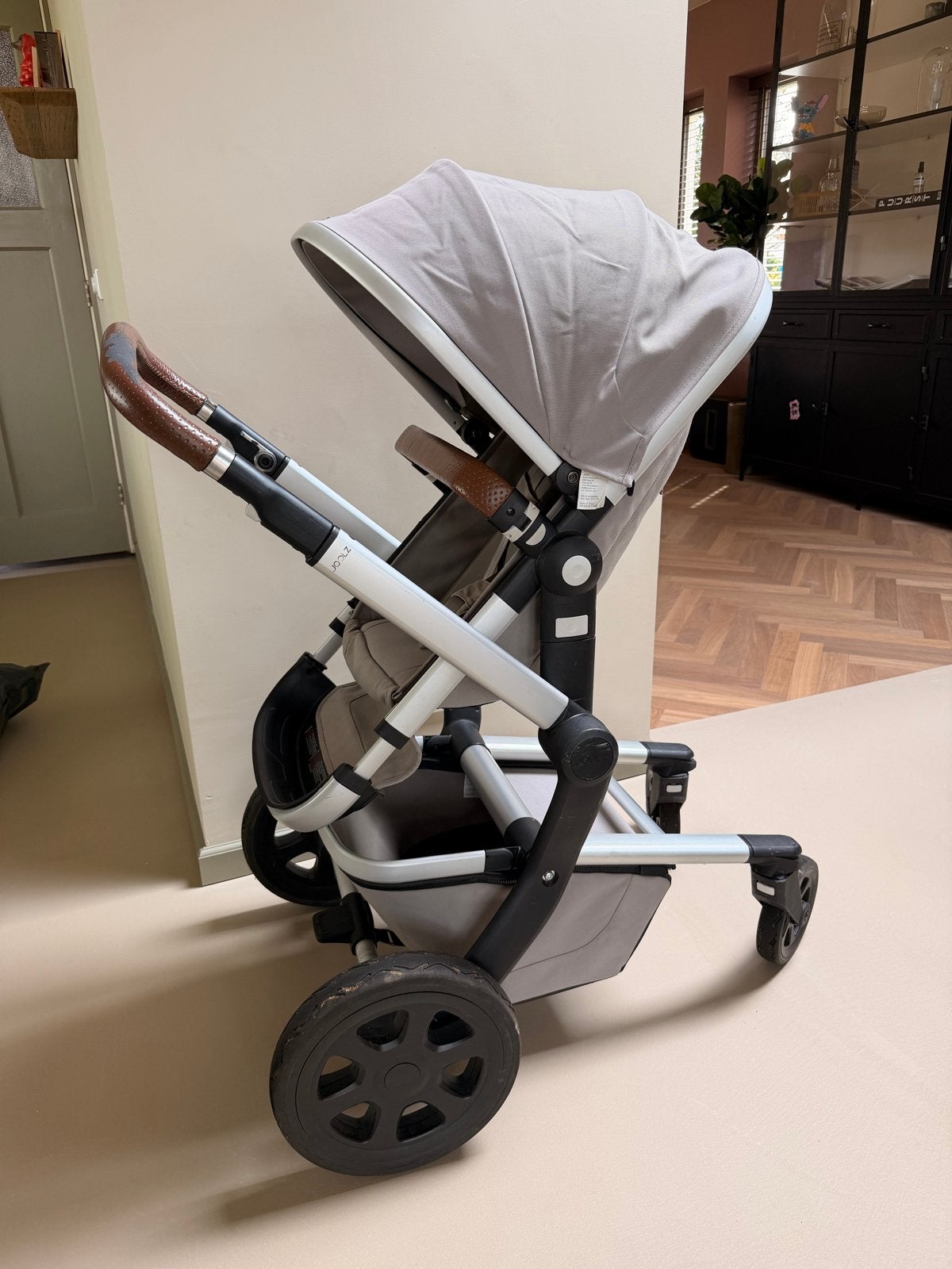 Joolz Day 2 kinderwagen met reiswieg en accessoires, Gebruikt, Combiwagen, Met reiswieg, Ophalen