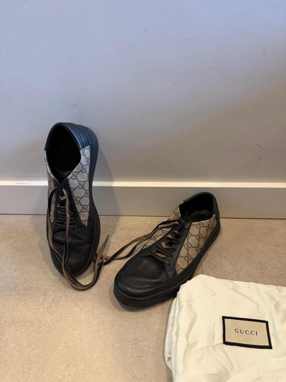 Gucci Sneakers met GG Monogram - Maat 43, Zwart, Ophalen of Verzenden, Sneakers of Gympen, Zo goed als nieuw