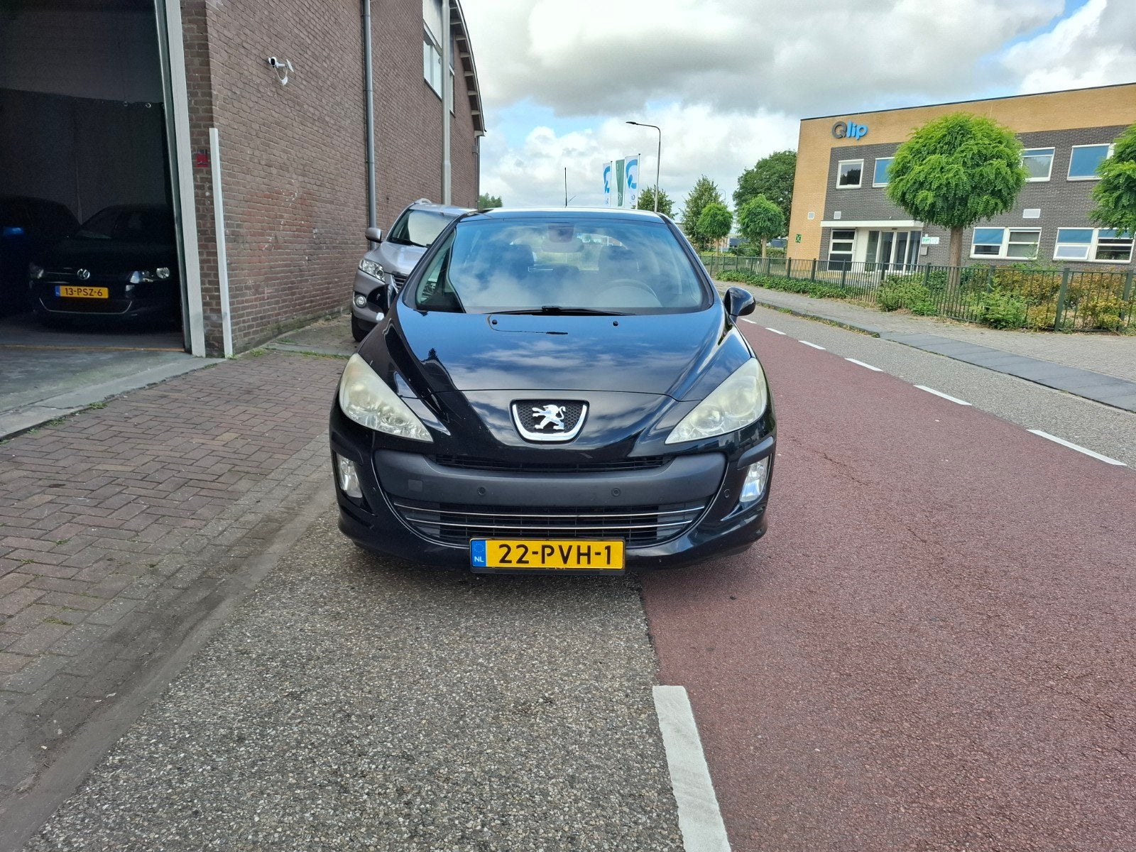 Peugeot 308 1.6 VTI 16V 5-DRS 2011 Zwart Airco, Auto's, Voorwielaandrijving, 680 kg, 4 cilinders, Zwart
