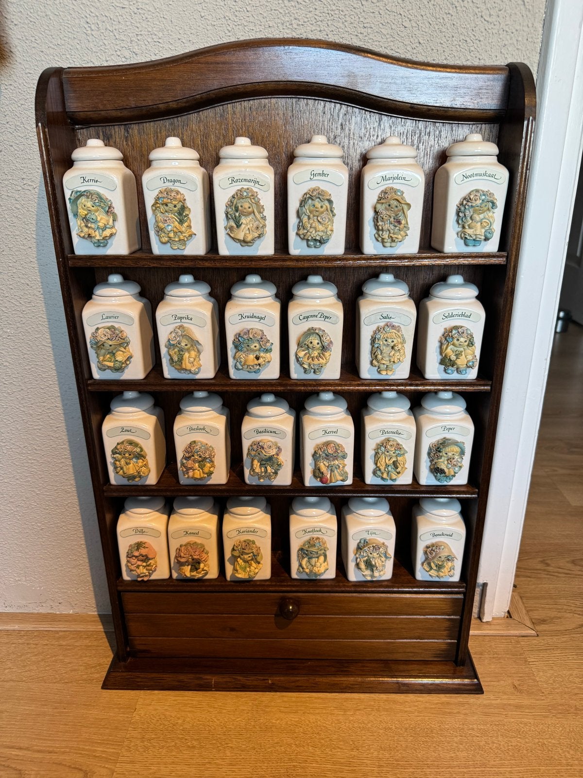 Goldina ART-COLLECTION Kruidenrek met 20 potjes, Ophalen, Zo goed als nieuw