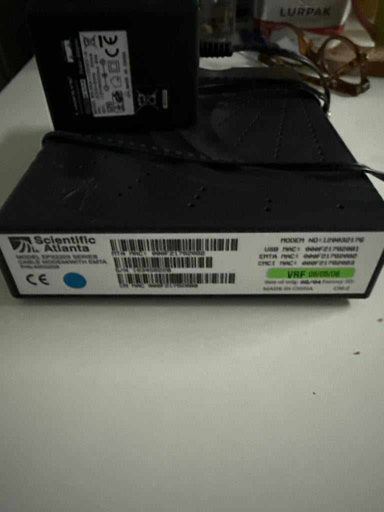 Scientific Atlanta EPC2203 Kabelmodem met EMTA, Ophalen of Verzenden, Gebruikt, Router met modem