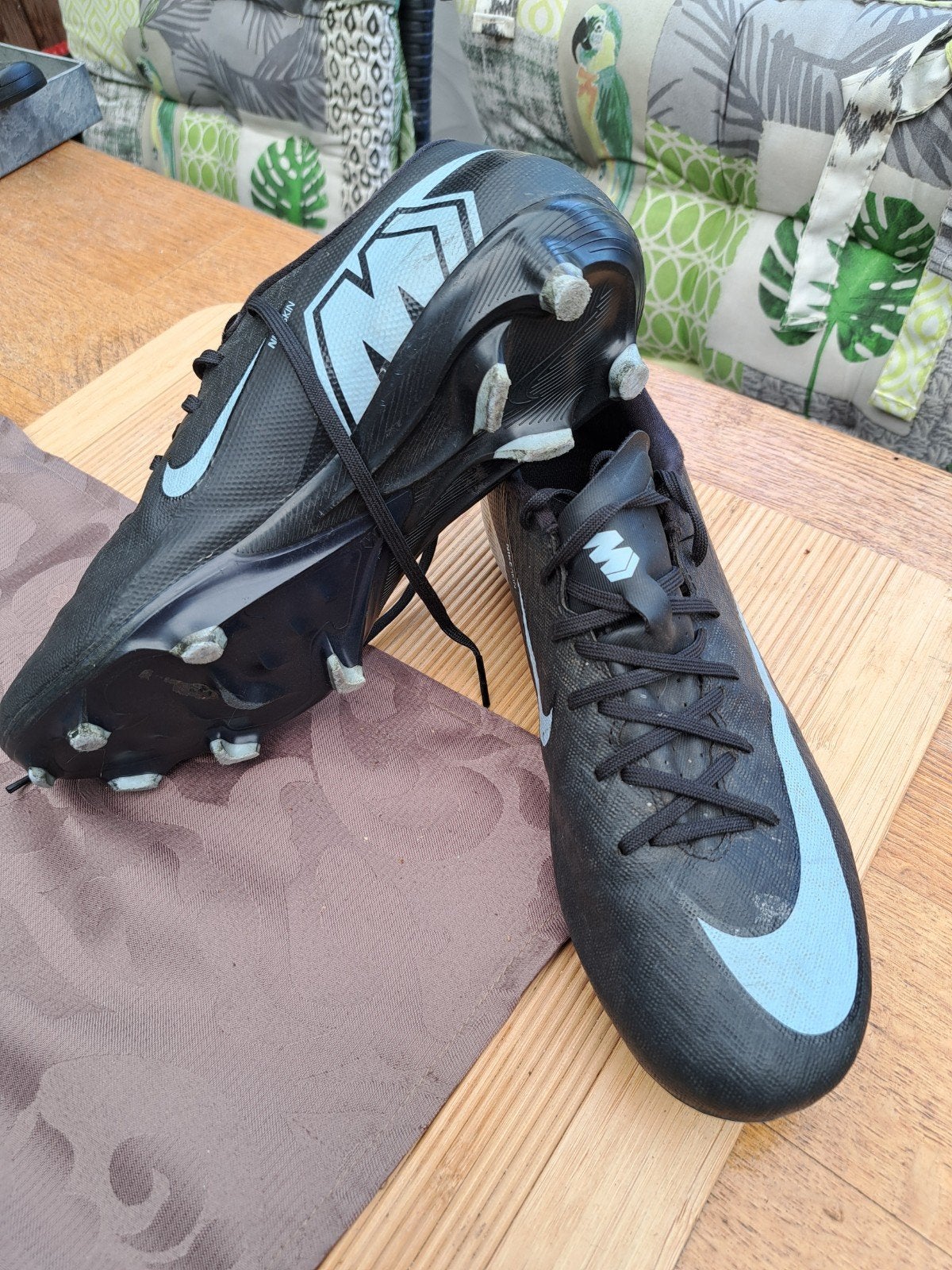 Nike Mercurial Voetbalschoenen Zwart/Lichtblauw maat 40, Sport en Fitness, Voetbal, Ophalen of Verzenden, Gebruikt, Schoenen