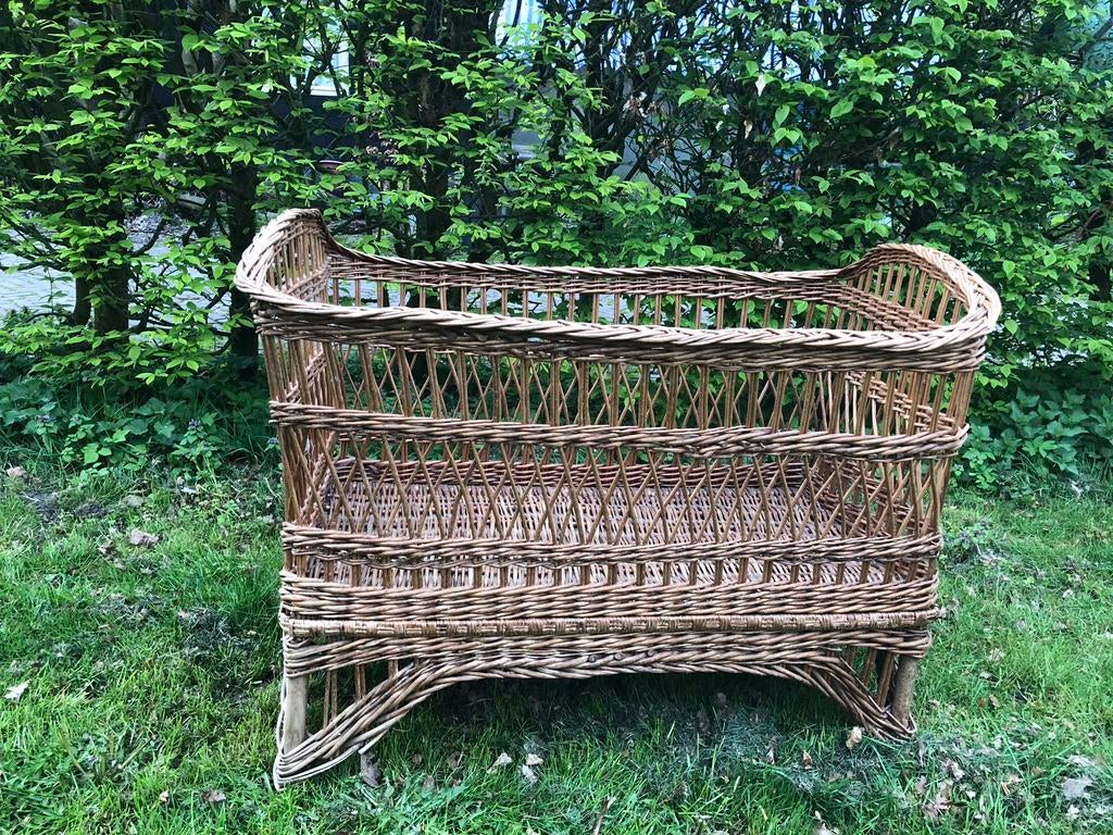 Rotan Baby ledikant, Kinderen en Baby's, Babywiegjes en Ledikanten, Ophalen of Verzenden, Gebruikt, Ledikant