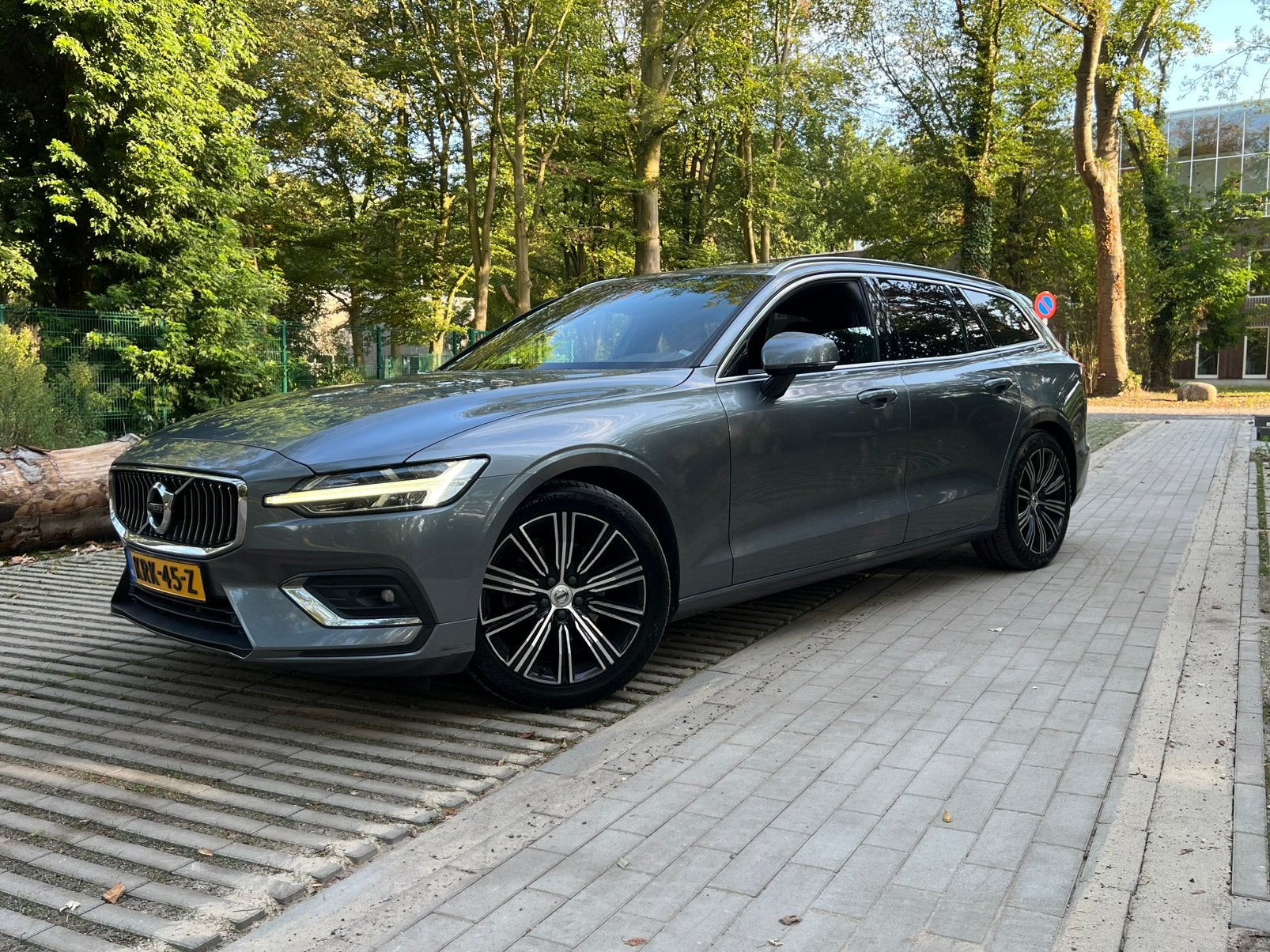 Volvo V60 D4 Inscription | 190 PK | Automaat | APK 07-2027, Leder, Diesel, Particulier, 1639 kg