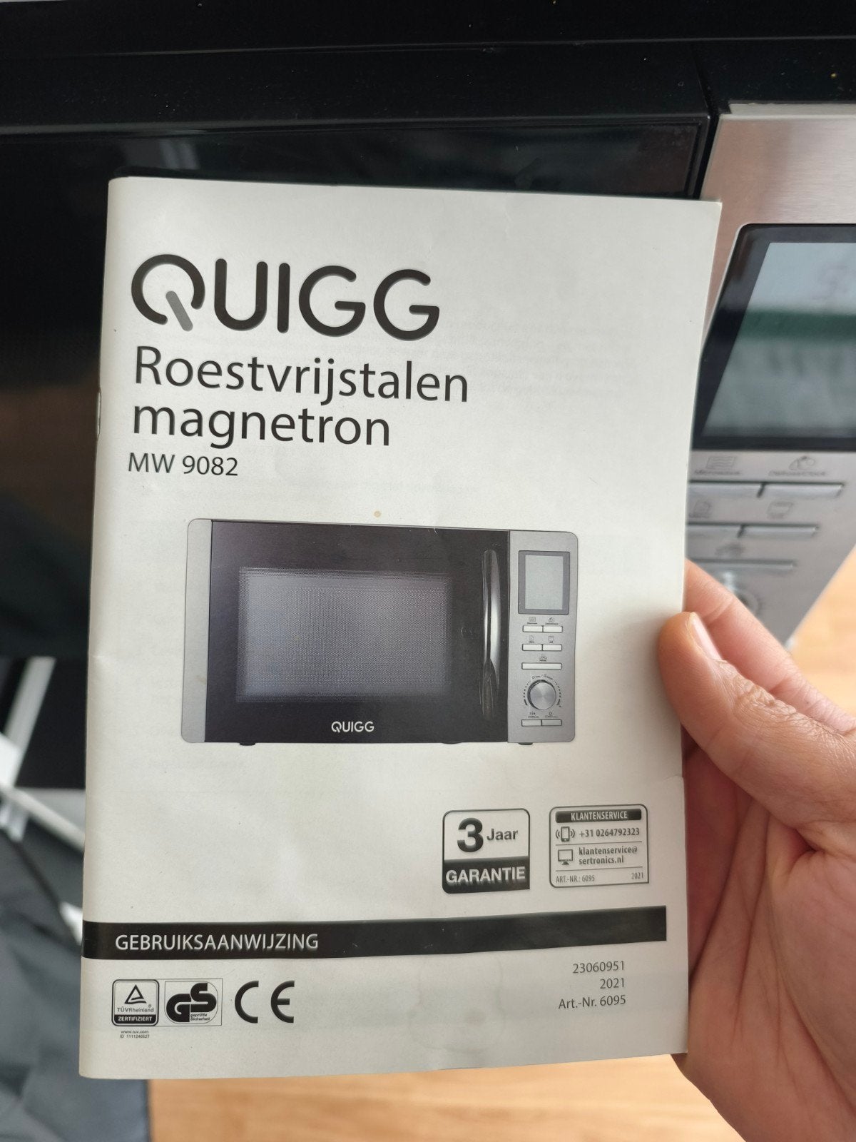 Quigg Roestvrijstalen Magnetron MW 9082 - Zo goed als nieuw, Witgoed en Apparatuur, Ophalen