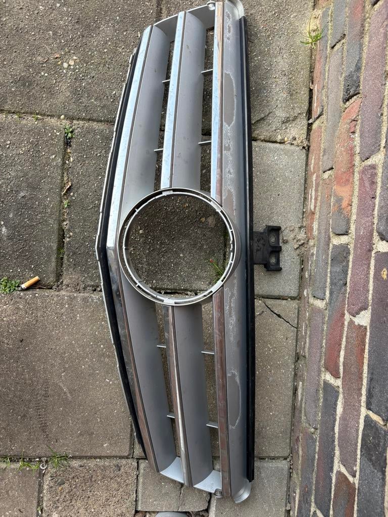 Grill mercedes w204, Ophalen of Verzenden, Motorkap
