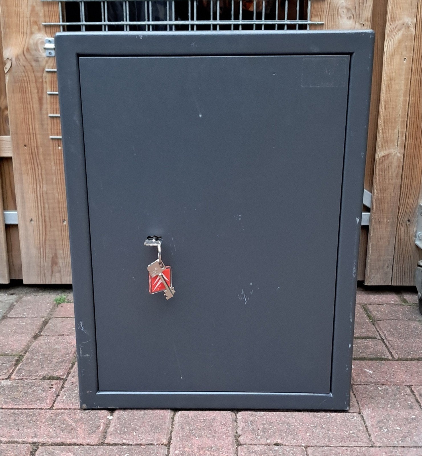 Zeer degelijke Kluis / Brandkast - Holland Safety!, Huis en Inrichting, Brandblussers en Brandkasten, Ophalen, Zo goed als nieuw