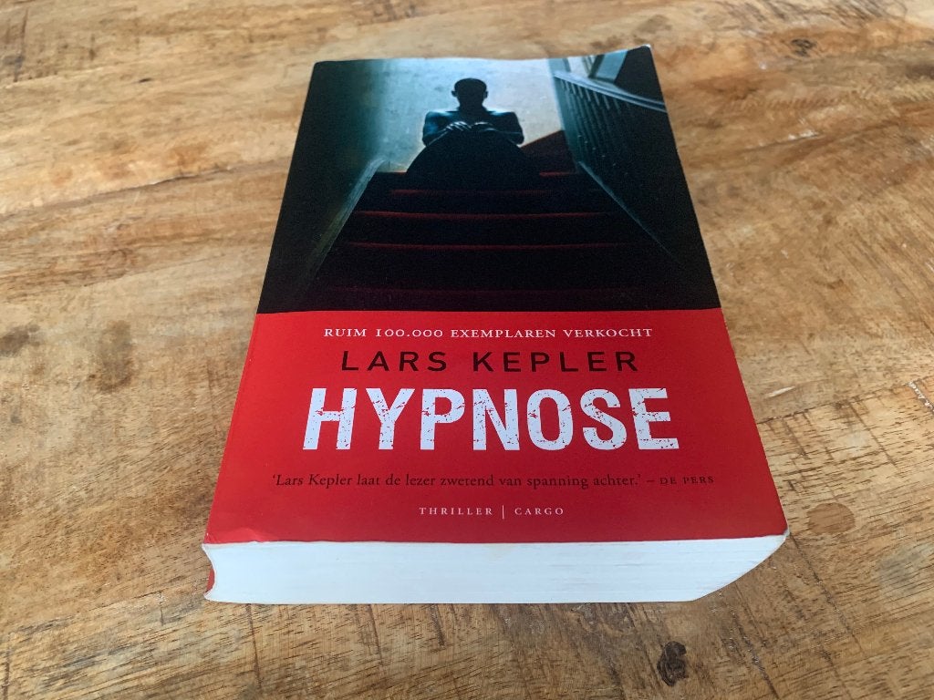 Hypnose - Lars Kepler (Thriller), Gelezen, Scandinavië, Ophalen of Verzenden, Lars Kepler