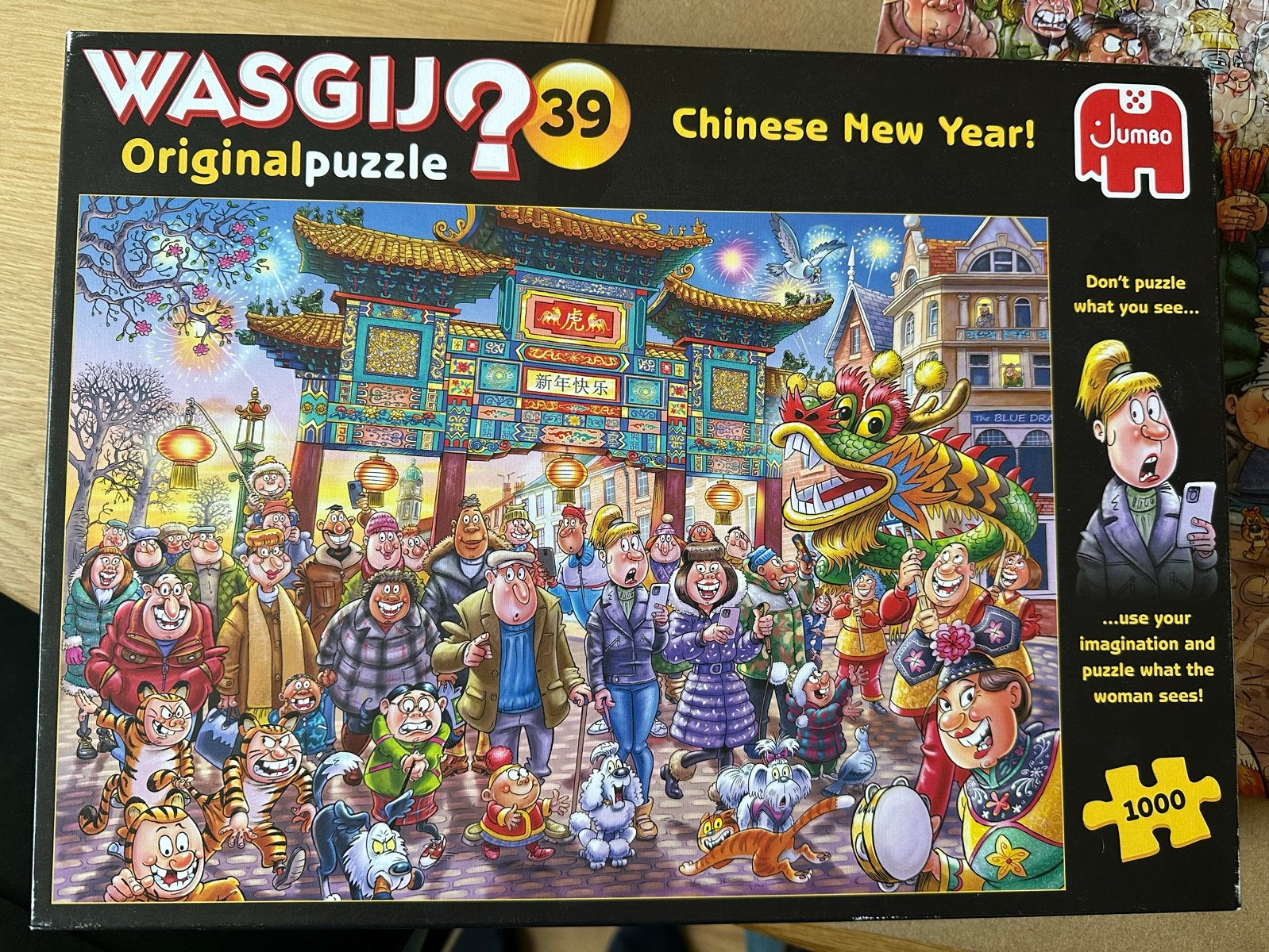 WASGIJ? 39 Chinese New Year! Legpuzzel 1000 stukjes, Ophalen of Verzenden, 500 t/m 1500 stukjes, Gebruikt, Legpuzzel