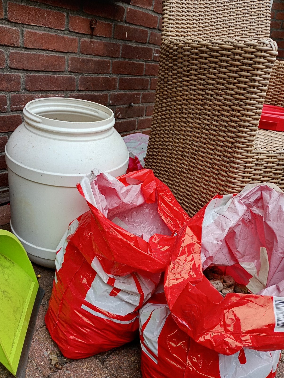 kiezelstenen/grind gratis, Tuin en Terras, Ophalen, Overige materialen, Gebruikt, Kei