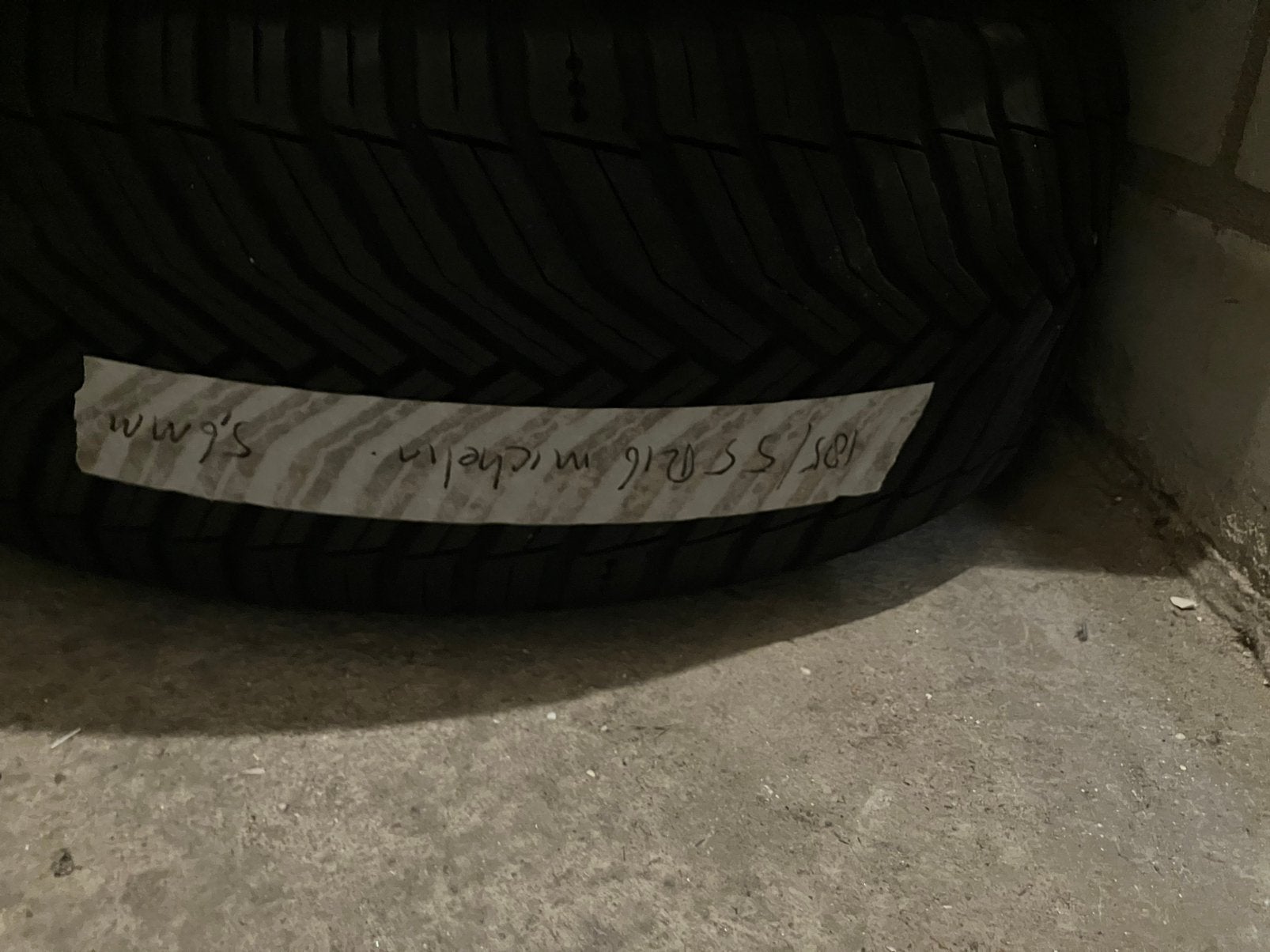185 55 16 Michelin, Ophalen, Zo goed als nieuw