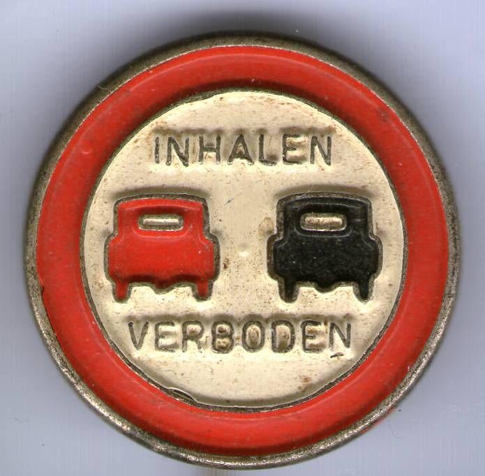 Verkeersbord zilverkleurig speldje ( X_042 ), Verzenden, Zo goed als nieuw, Transport, Speldje of Pin
