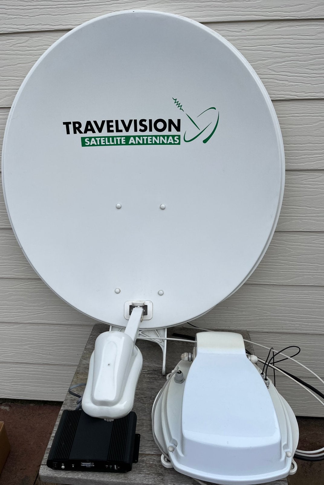 Automatische schotelantenne Travel Vision TVA80, Ophalen, Gebruikt, Overige merken