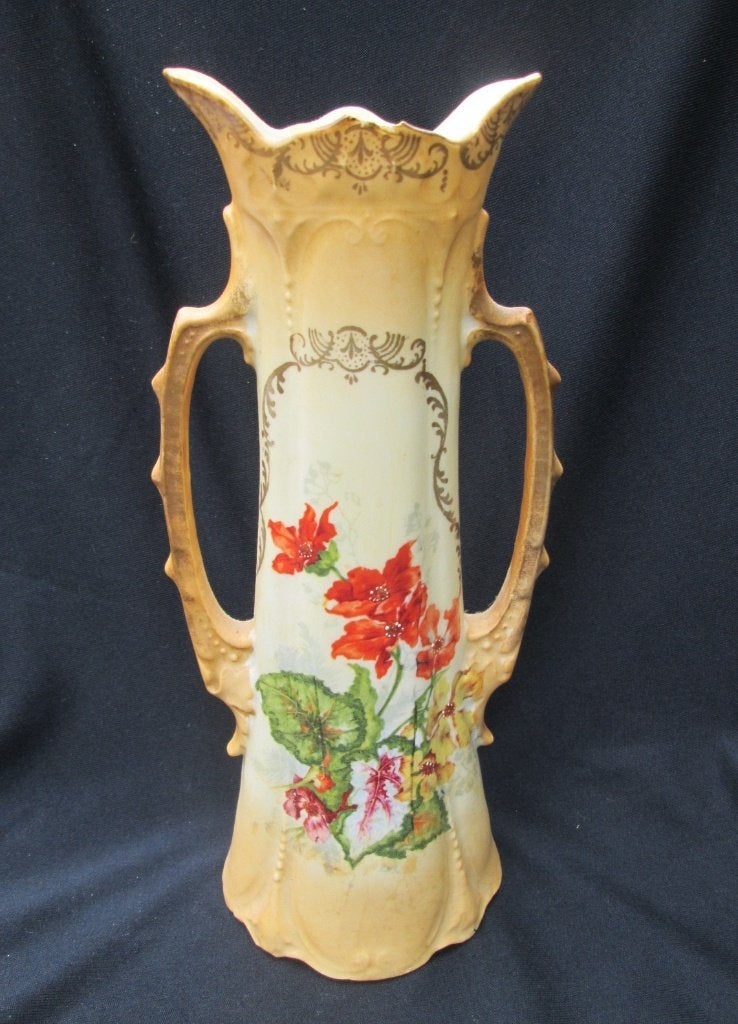 Antieke Art Nouveau Vaas met Oren Porselein uit Engeland, Ophalen of Verzenden