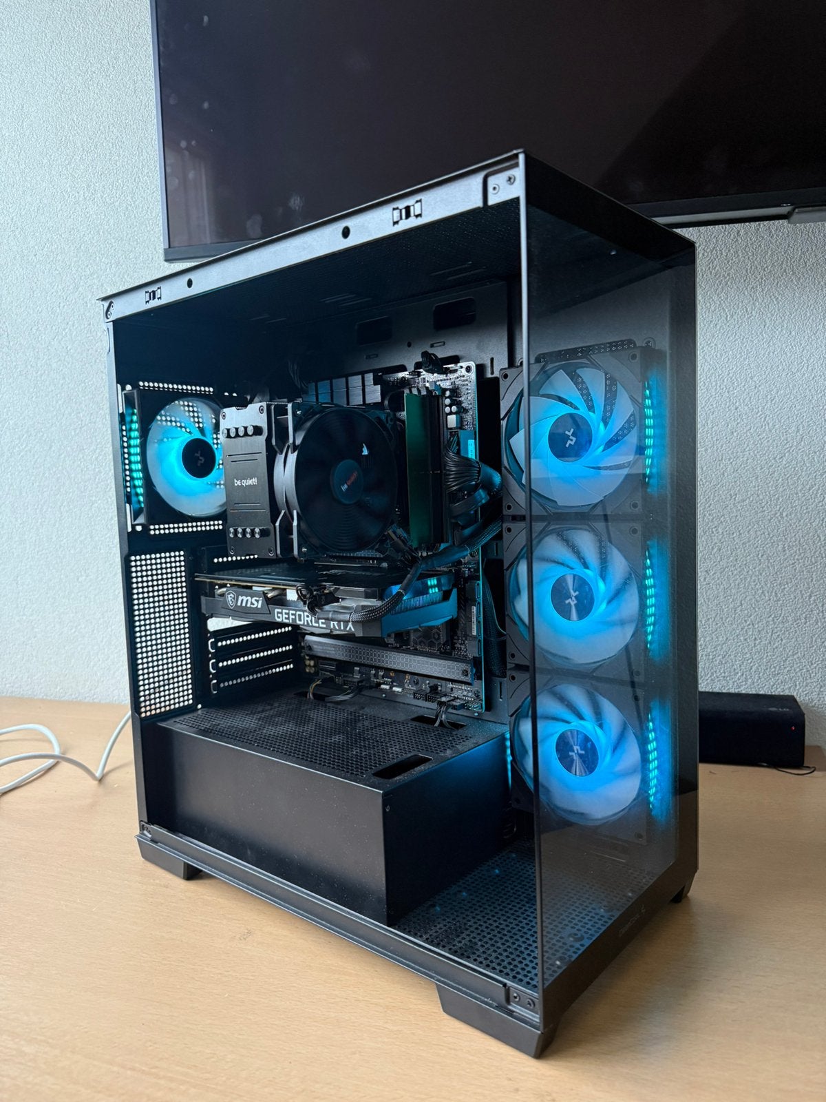 Game PC / Ryzen 7 8700F / DDR5 / RTX 3060 TI 8GB / 1TB NVMe, Ophalen, Zo goed als nieuw, Gaming, SSD