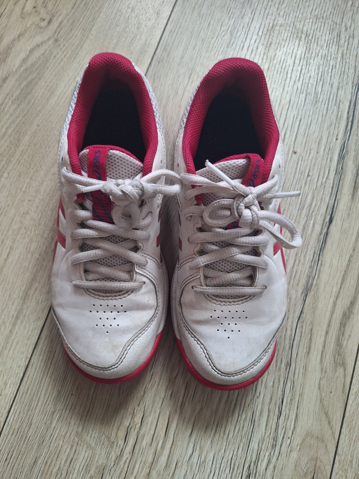 Asics hockeyschoenen maat 33,5, Ophalen of Verzenden, Gebruikt