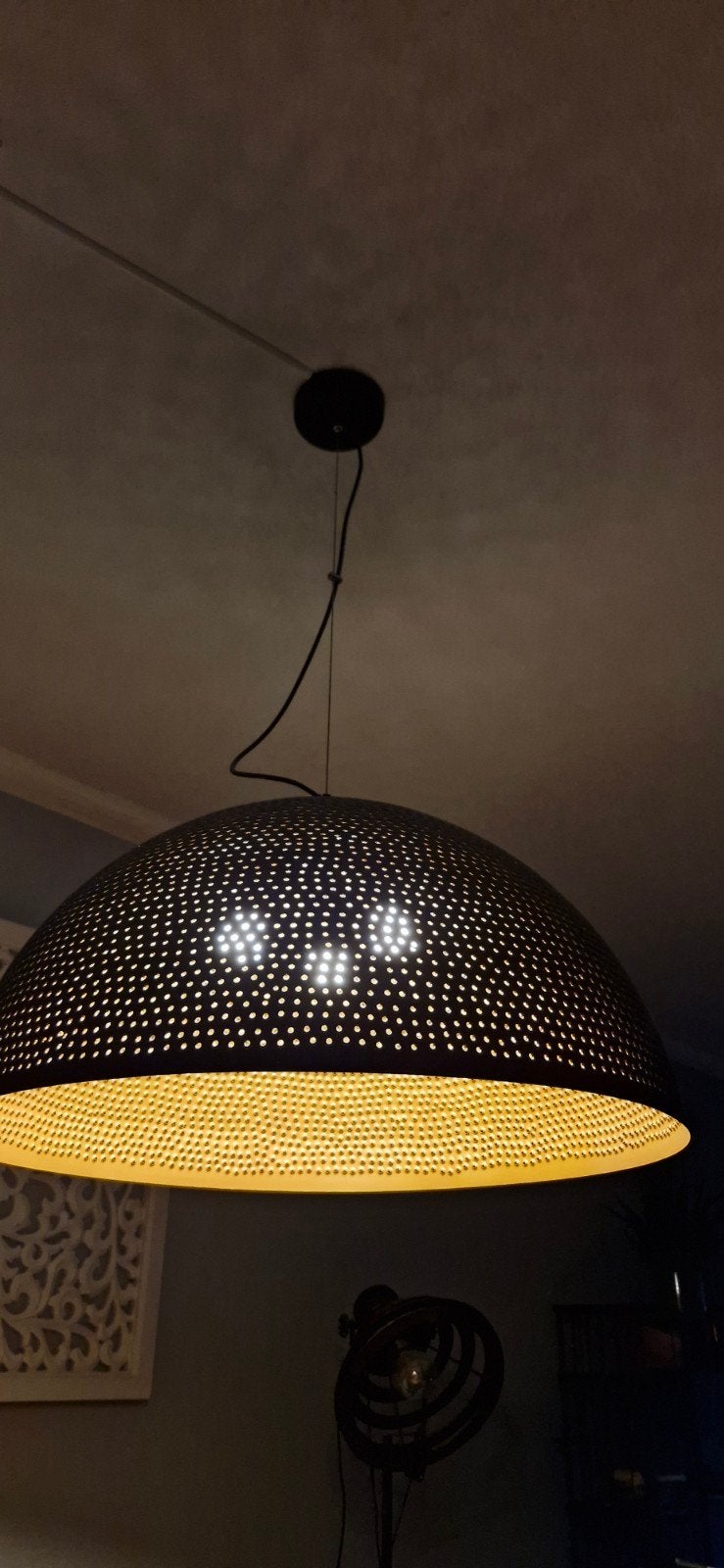Moderne hanglamp met geperforeerd design, Ophalen, E14 (klein), Metaal, Modern, Industrieel, Oosters