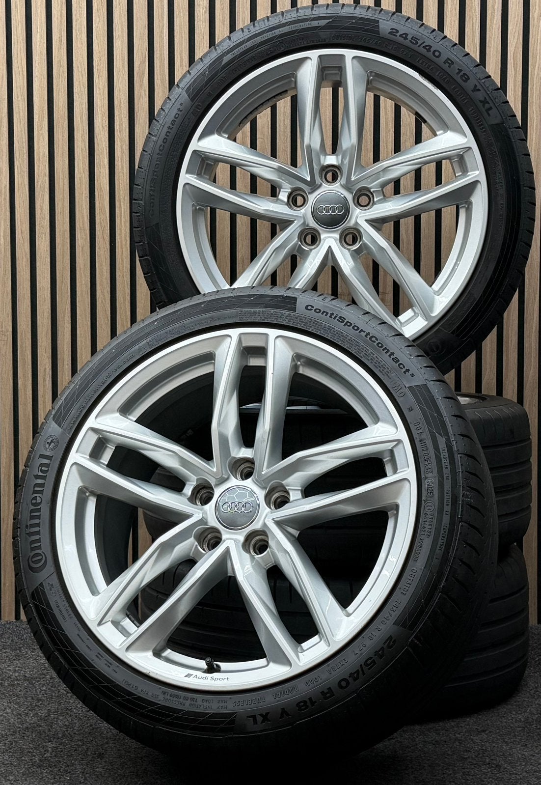 Originele 18 inch Audi Sport A4 S4 B9 5x112 ET40 245/40/18, Ophalen, 18 inch, 245 mm, .