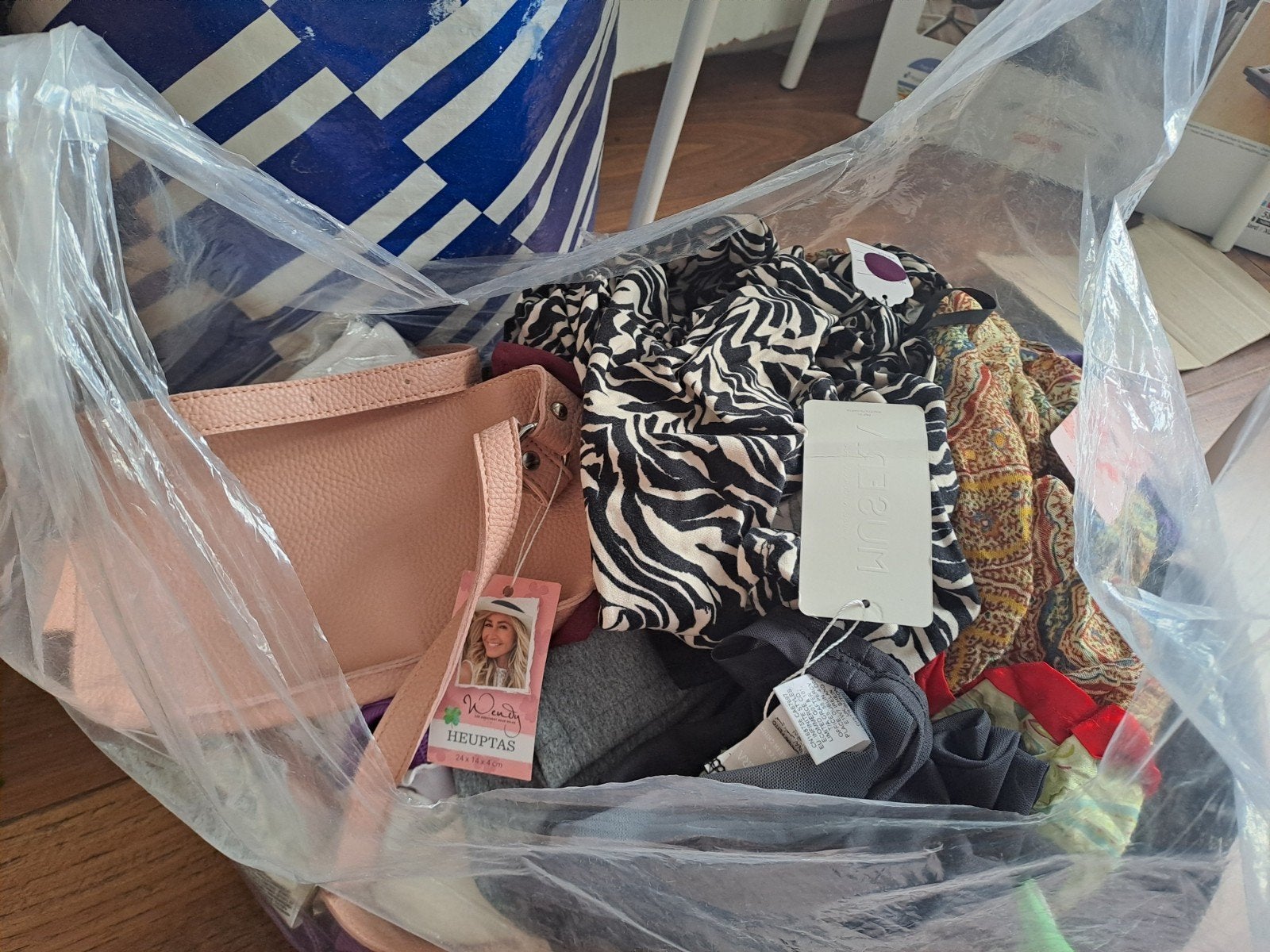 Nieuw kledingpakket met labels! 16 stuks + Wendy van Dijk he, Ophalen of Verzenden, Nieuw