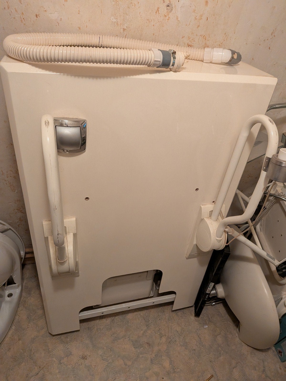 wc met lift, Ophalen, Toilet