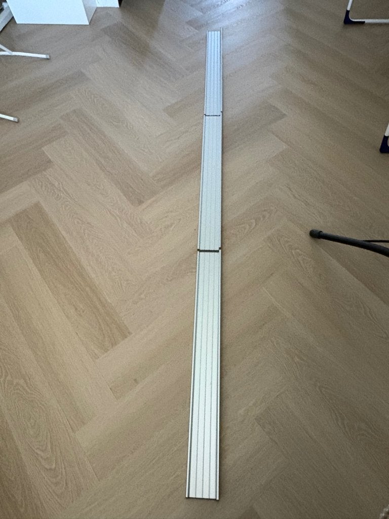 IKEA RVS wandplankje 3x79cm, Huis en Inrichting, Ophalen of Verzenden, Zo goed als nieuw