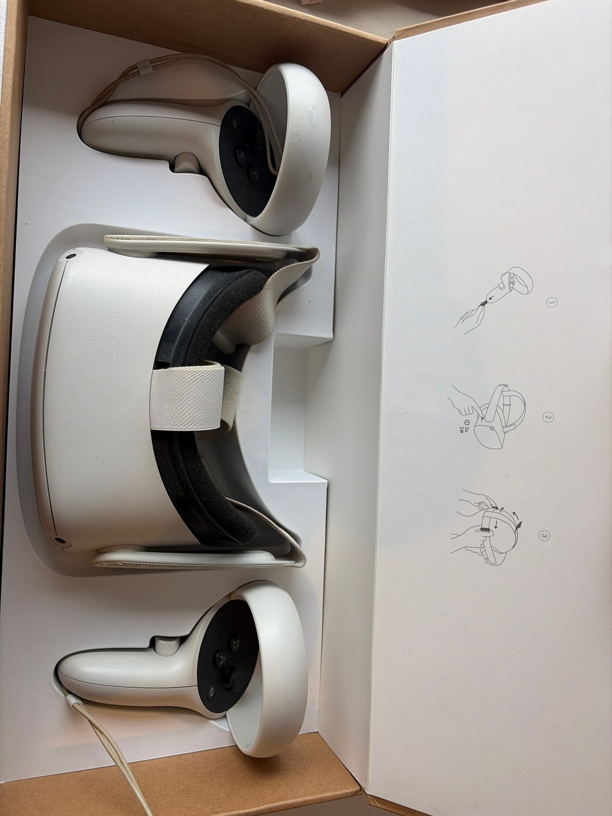 Oculus Quest 2 VR-bril met controllers, Spelcomputers en Games, Virtual Reality, Ophalen, Gebruikt, VR-bril, Overige platformen