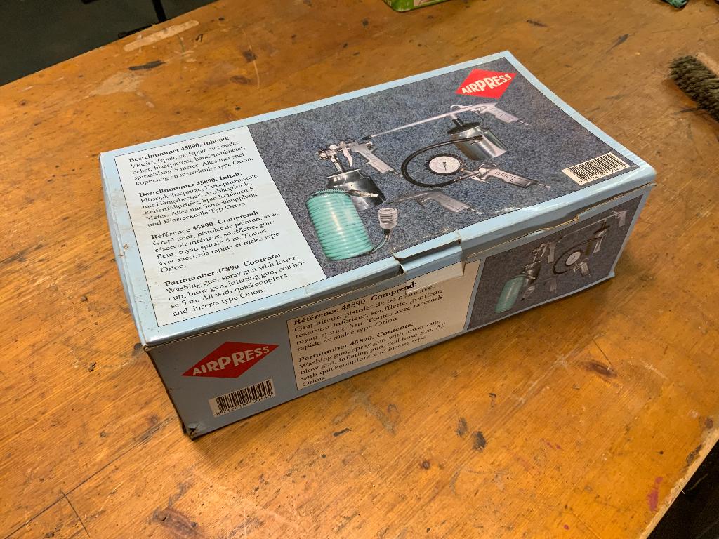 Air press  spuit set, Ophalen, 6 tot 10 bar, Nieuw, Minder dan 200 liter/min